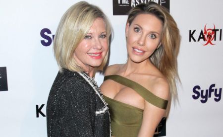 Chloe Lattanzi loves her body even with lots of plastic surgery and cosmetic modifications.